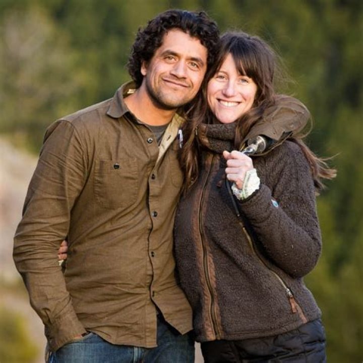 Aaron Boone Wife: A Look at Laura Cover’s Story