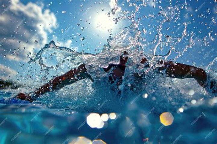 Capturing Dynamic Moments: Exploring the Jerk Cam Phenomenon in Video