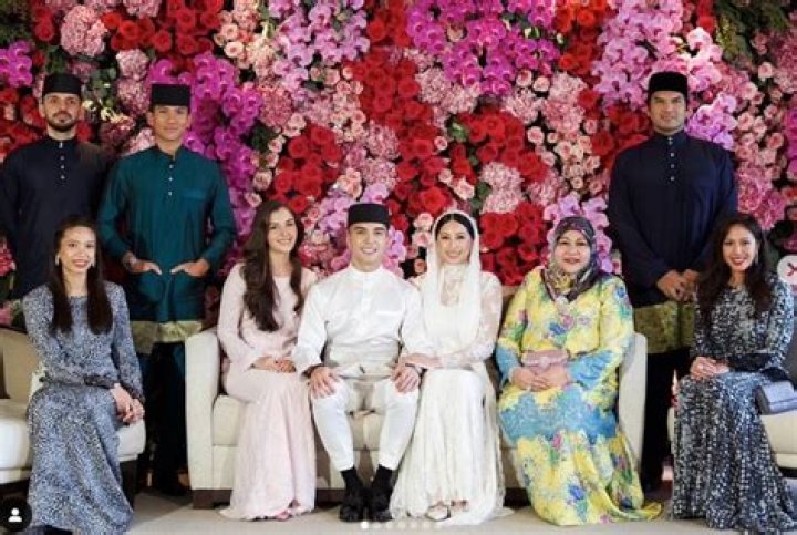 Dayang Anisha Rosnah Wiki, Age, Bio, Pengiran Muda Abdul Mateen Istri’s Wife, Family - SarkariResult