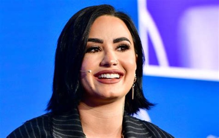 Demi Lovato Net Worth 2023: Bio, Age, Family, Religion, Salary Check Details - SarkariResult