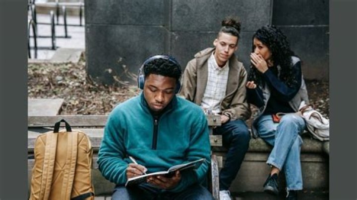 Exploring Roman and Sharon PTT: What People Are Talking About