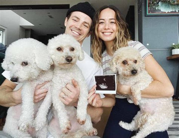 Is Grant Gustin's Wife Pregnant? Is She Expecting Baby? Who is Grant Gustin's Wife ? - SarkariResult
