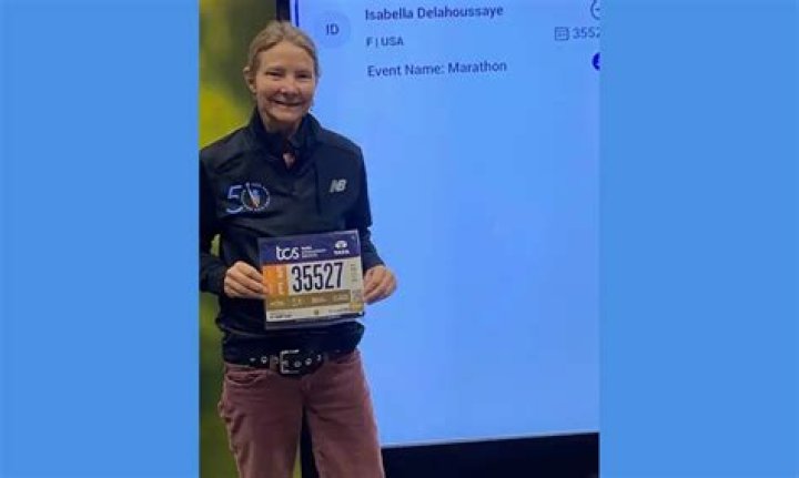 Isabella De La Houssaye, Wife of David Crane Died of Lung Cancer