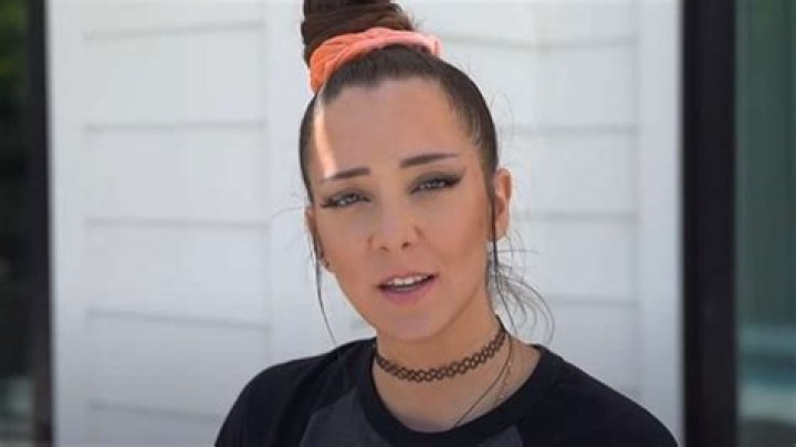 Jenna Marbles Net Worth: Details About YouTube, Career, Age, Car, Income - SarkariResult