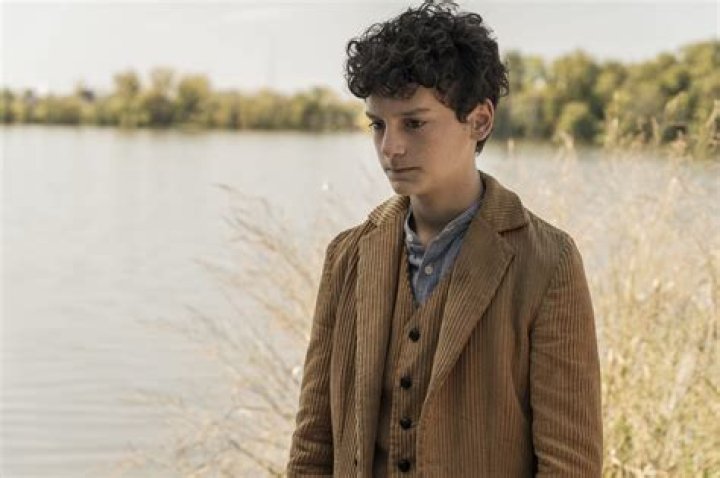 Joe Dinicol Relationship, Net Worth, Movies, Earnings, Age, Height, Parents, Wiki-Bio