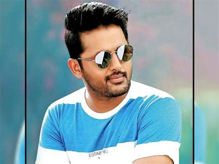 Nithiin Net Worth : Details About Age, List, Movies, Wife, Height, Father - SarkariResult