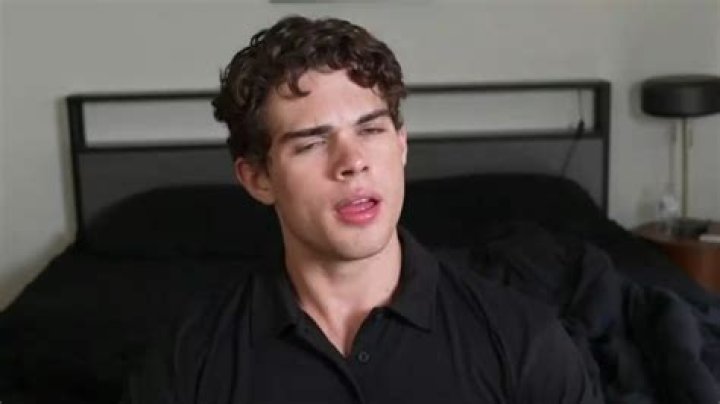 Russell Peters Net Worth: Details About Earnings, Career, Wife, Age, Home - SarkariResult