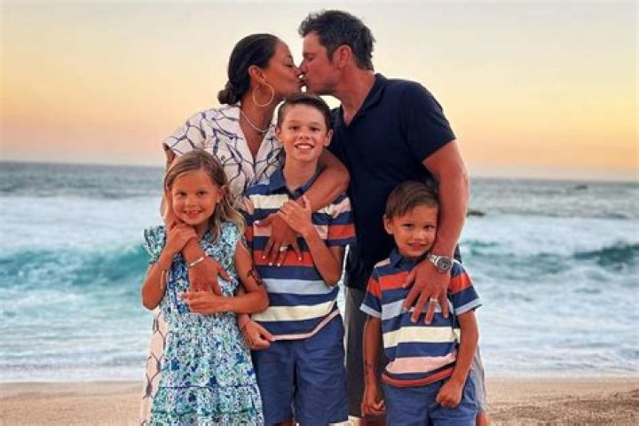 Vanessa Lachey Wiki-Bio, Husband, Married, Kids, Net Worth, Salary